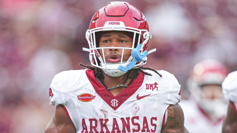 Arkansas Razorbacks running back Cam Settles during game against the Texas A&M Aggies at Kyle Field